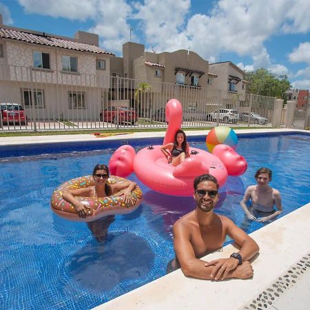 Love Vacations Cancun Exterior photo